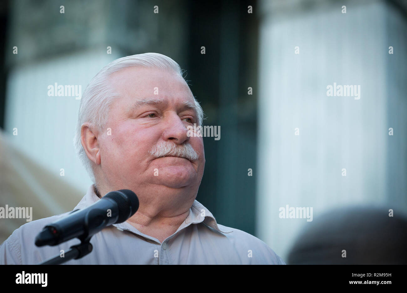 Polish former president and Nobel Peace Prize winner Lech Walesa addresses a crowd of right-wing government opponents during the protest in front of the Sad Najwyzszy, (the Polish Supreme Court) in Warsaw, Poland on 4 July 2018 Stock Photo