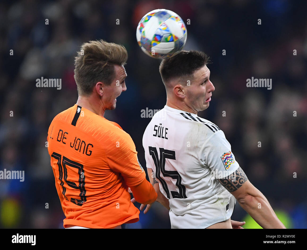 Gelsenkirchen Deutschland 19th Nov 2018 Duels Header Duel Between Luuk De Jong Netherlands And Niklas Suele Germany Ges Football Nations League Germany Netherlands 19 11 2018 Football Soccer Nations League Germany Vs Netherlands