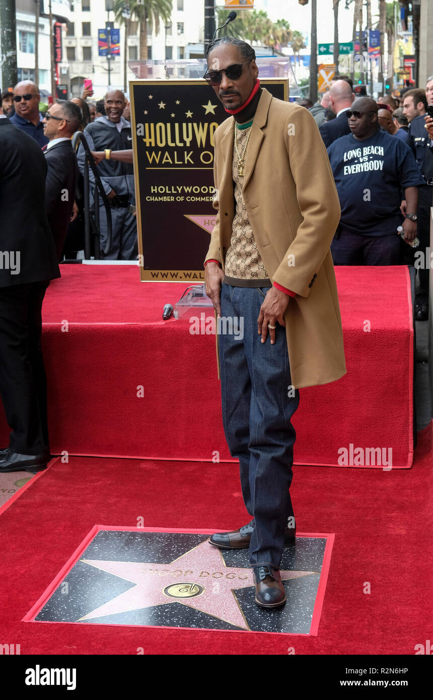 Los Angeles, USA. 19th Nov, 2018. Rapper Snoop Dogg attends a ceremony  honoring him with a star on the Hollywood Walk of Fame in Los Angeles, the  United States, on Nov. 19,
