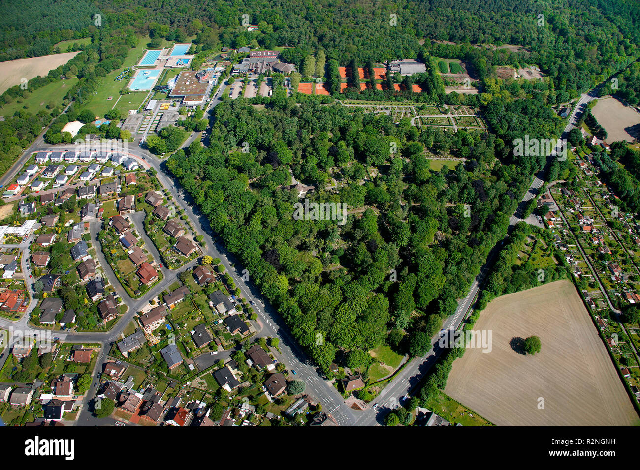 Hotel with the TUS tennis courts and Maritimo, Stimbergparkhotel, Oer-Erkenschwick, Ruhr area, North Rhine-Westphalia, Germany, Europe, Stock Photo