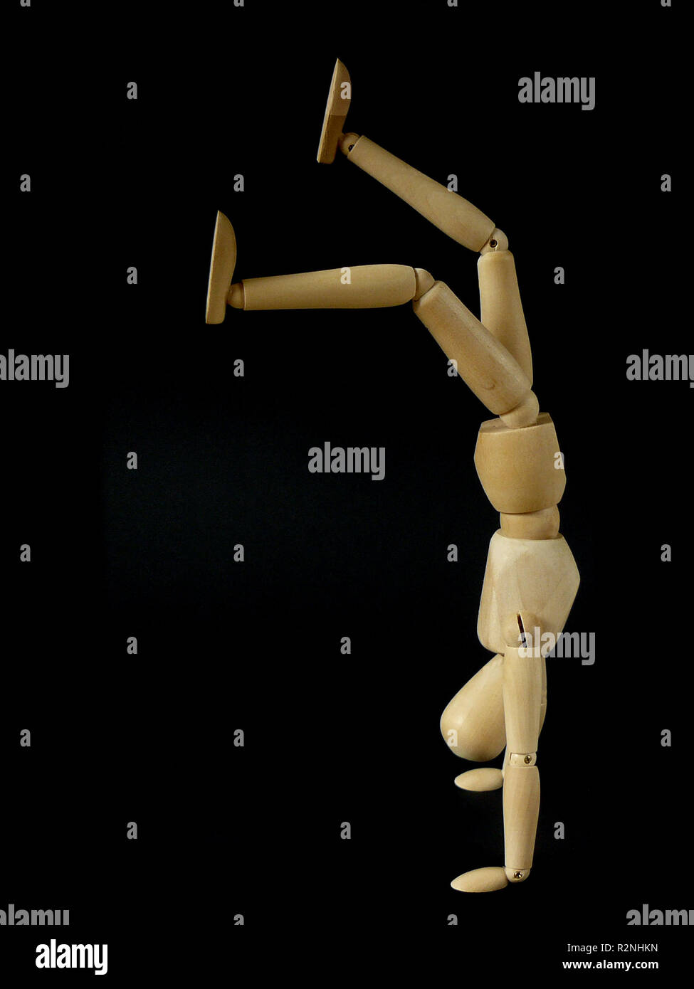 gliederpuppe handstand Stock Photo