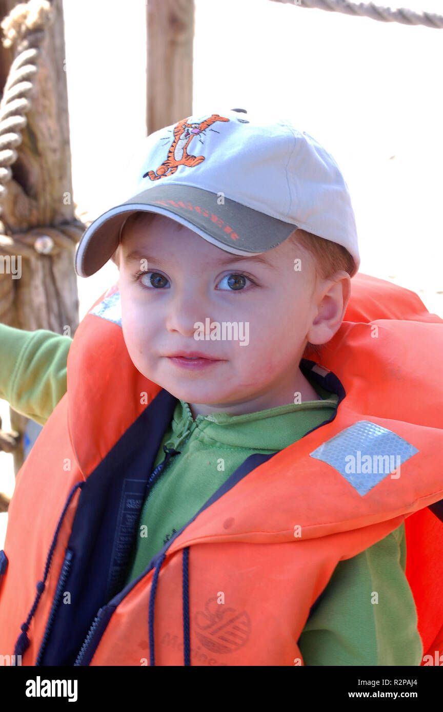 Life jacket cork jacket hires stock photography and images Alamy