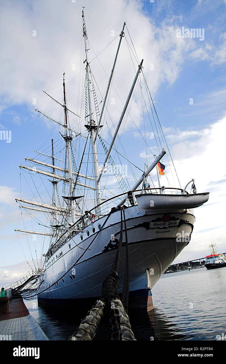 Sailing ship gorch fock i hires stock photography and images Alamy