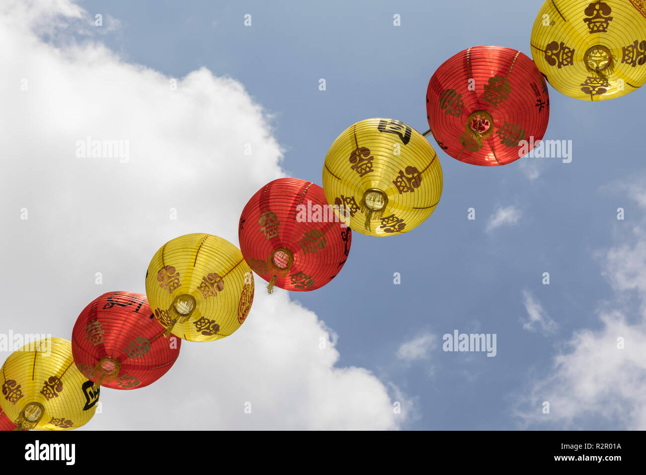 Singapore, Chinatown, paper lanterns and sky Stock Photo Alamy