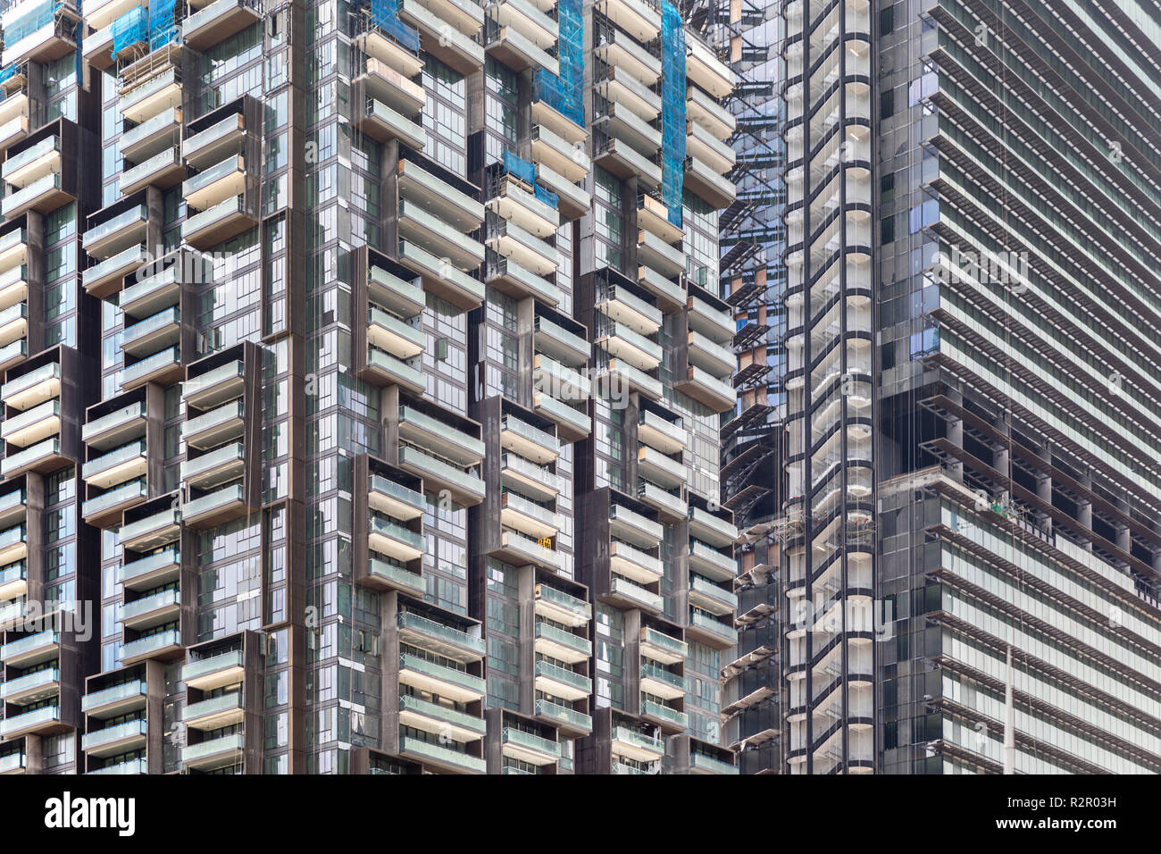 Singapore high rise building hi-res stock photography and images - Alamy