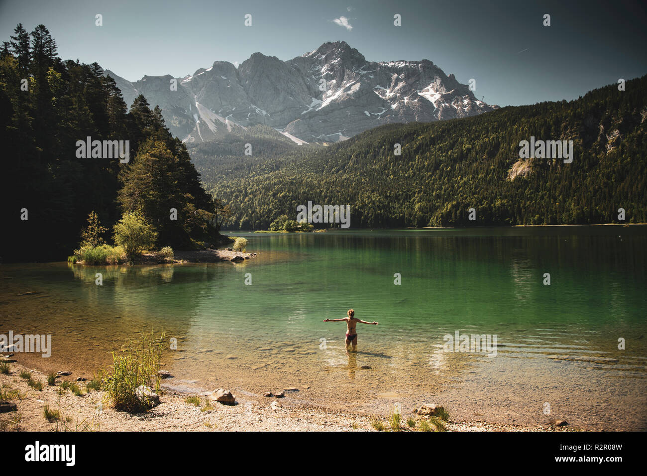 Eibsee Lake Hi-res Stock Photography And Images - Alamy