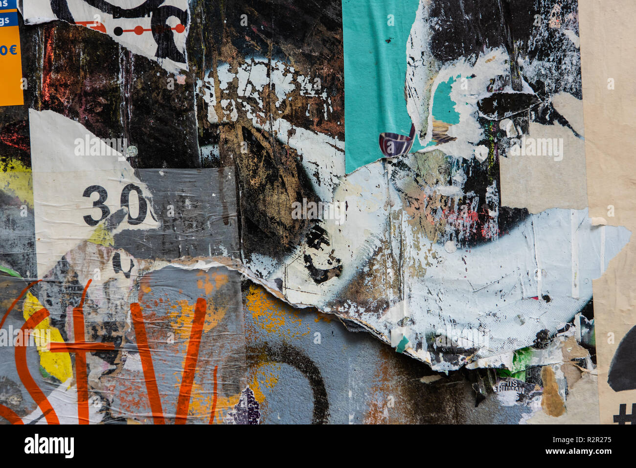 Graffiti walls berlin Stock Photo - Alamy