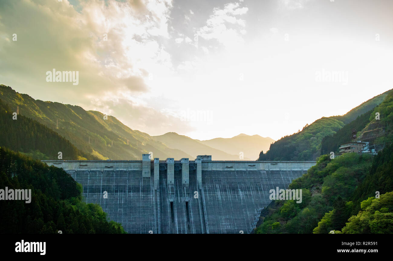 takizawa-dam-in-chichibu-prefecture-japan-taken-from-the-famous