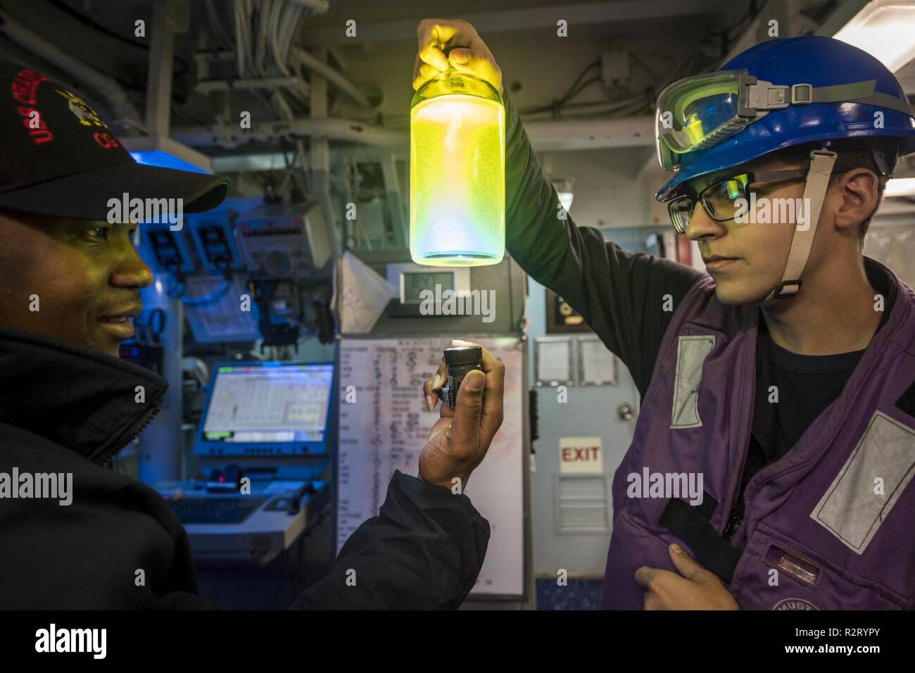 EAST CHINA SEA (Nov. 9, 2018) Senior Chief Gas Turbine System ...