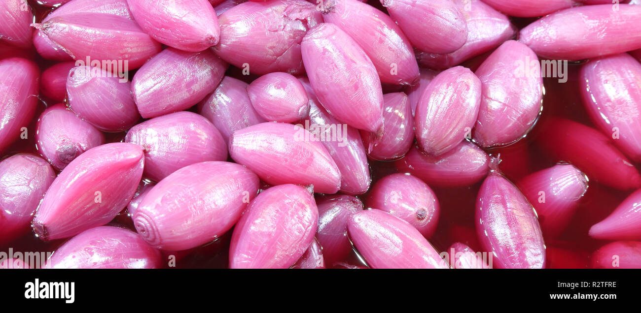 The sweet red onion of tropea hi-res stock photography and images - Alamy