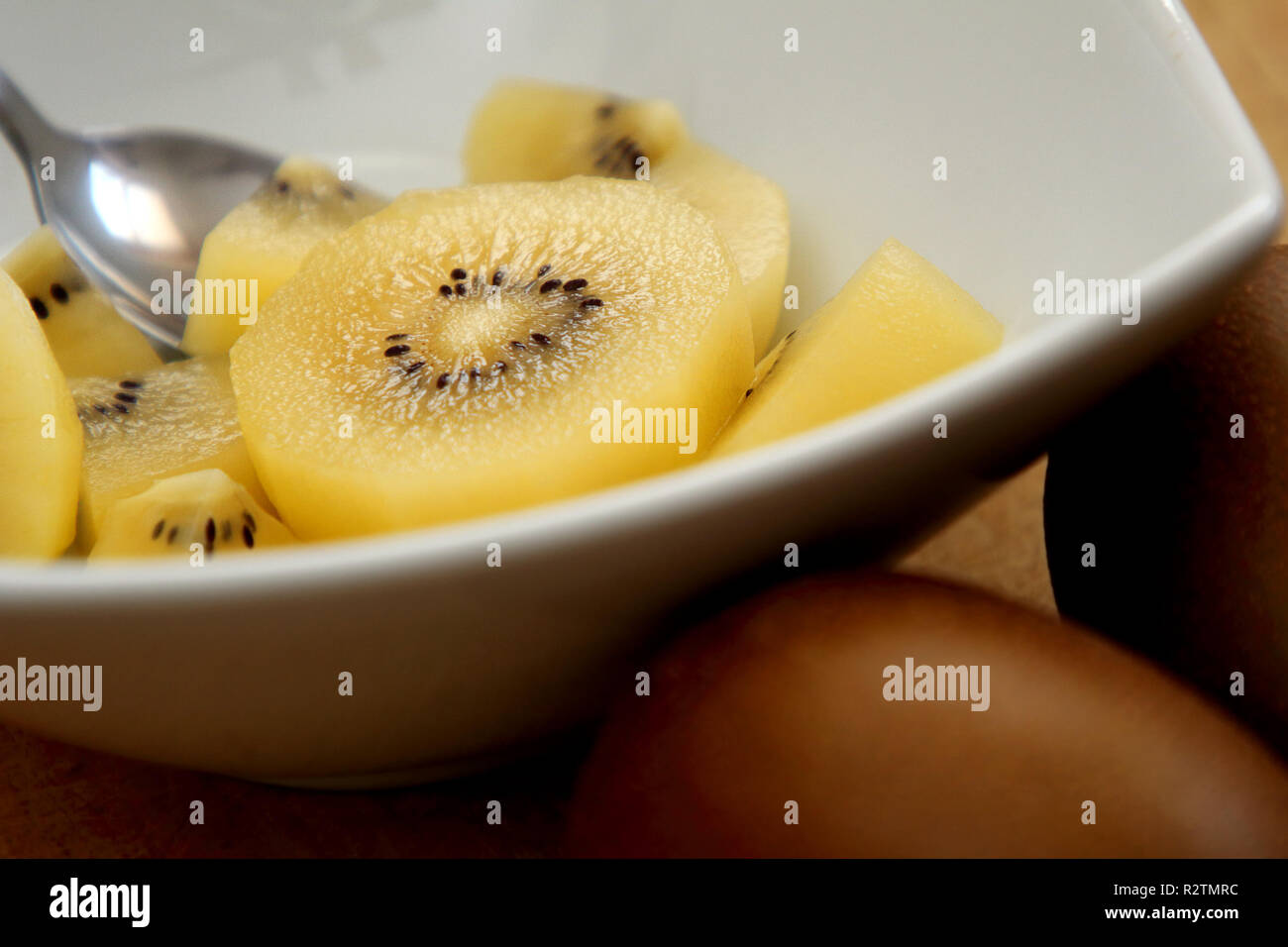 Chopped kiwi hires stock photography and images Alamy