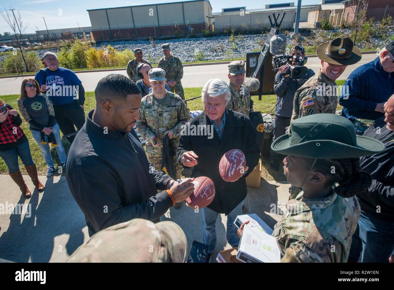 Fort benning sign hires stock photography and images Alamy