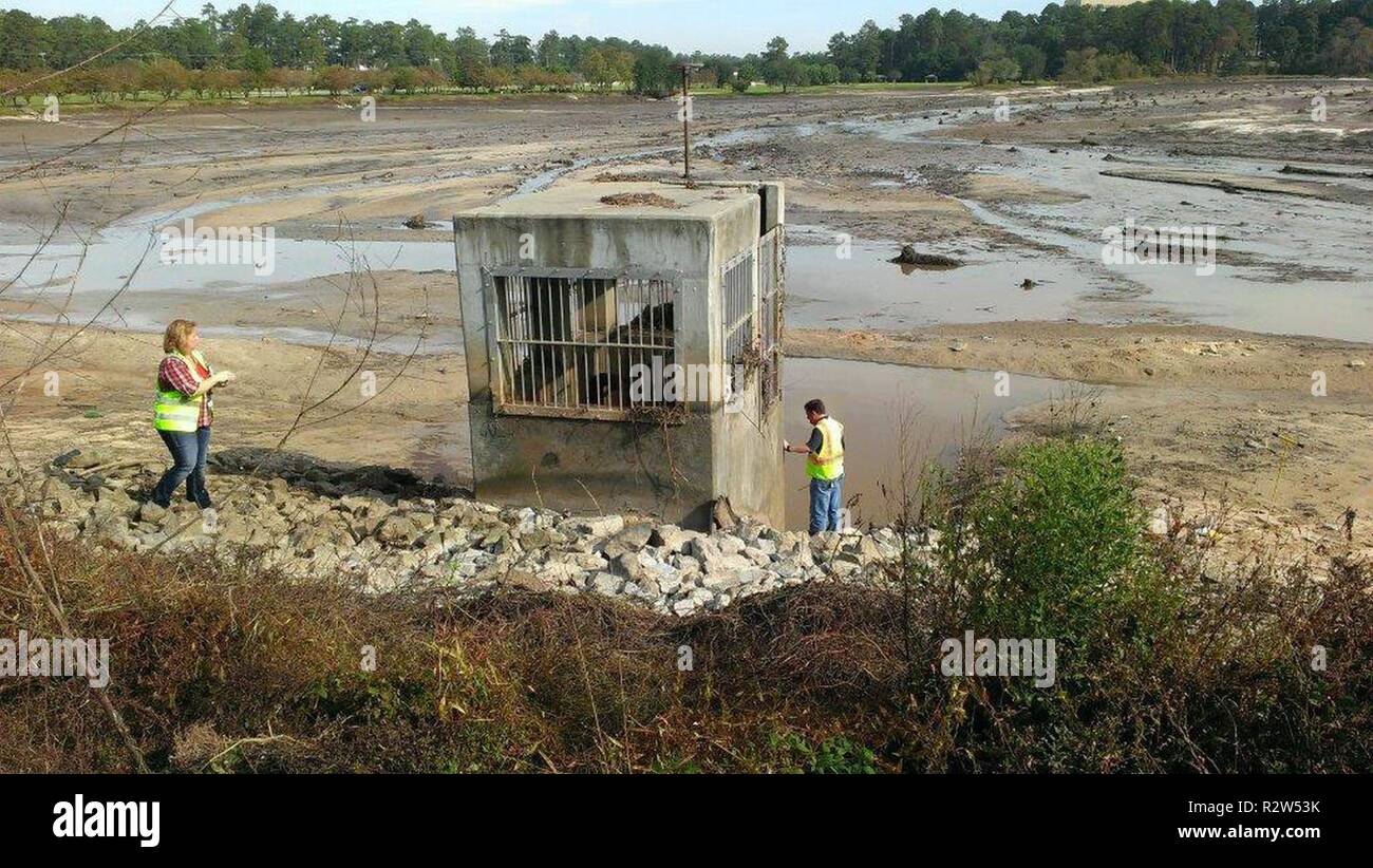 Shannon dam hires stock photography and images Alamy