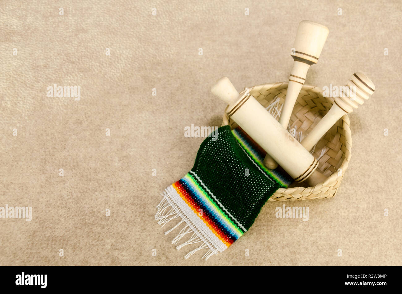 Traditional mexican basket handcraft Stock Photo - Alamy