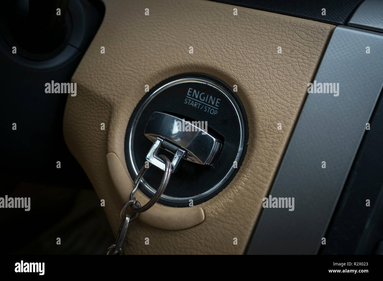 Ignition switch hires stock photography and images Alamy