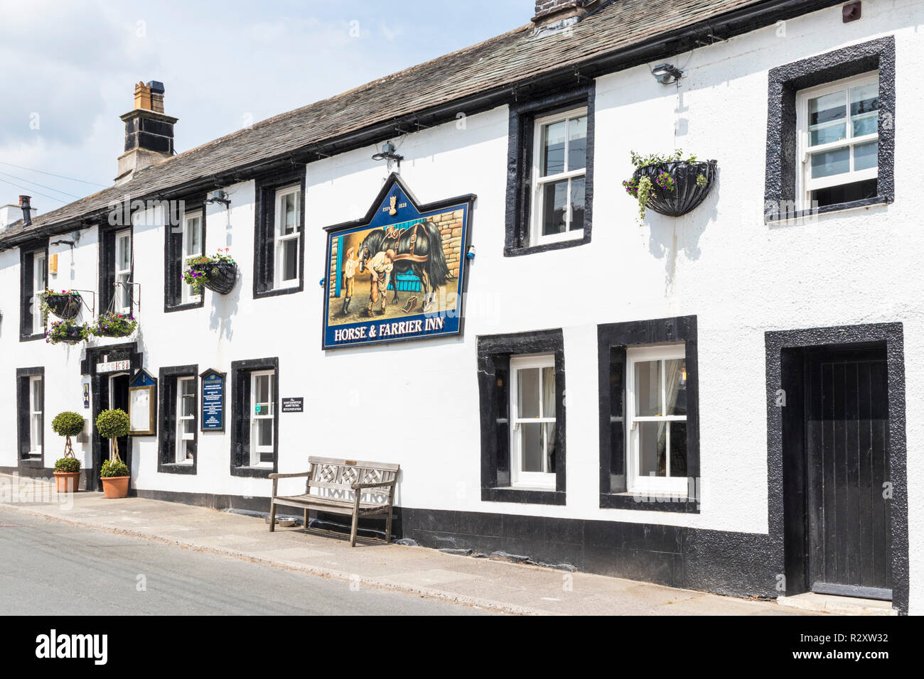 Threlkeld Horse And Farrier Pub Hi-res Stock Photography And Images - Alamy