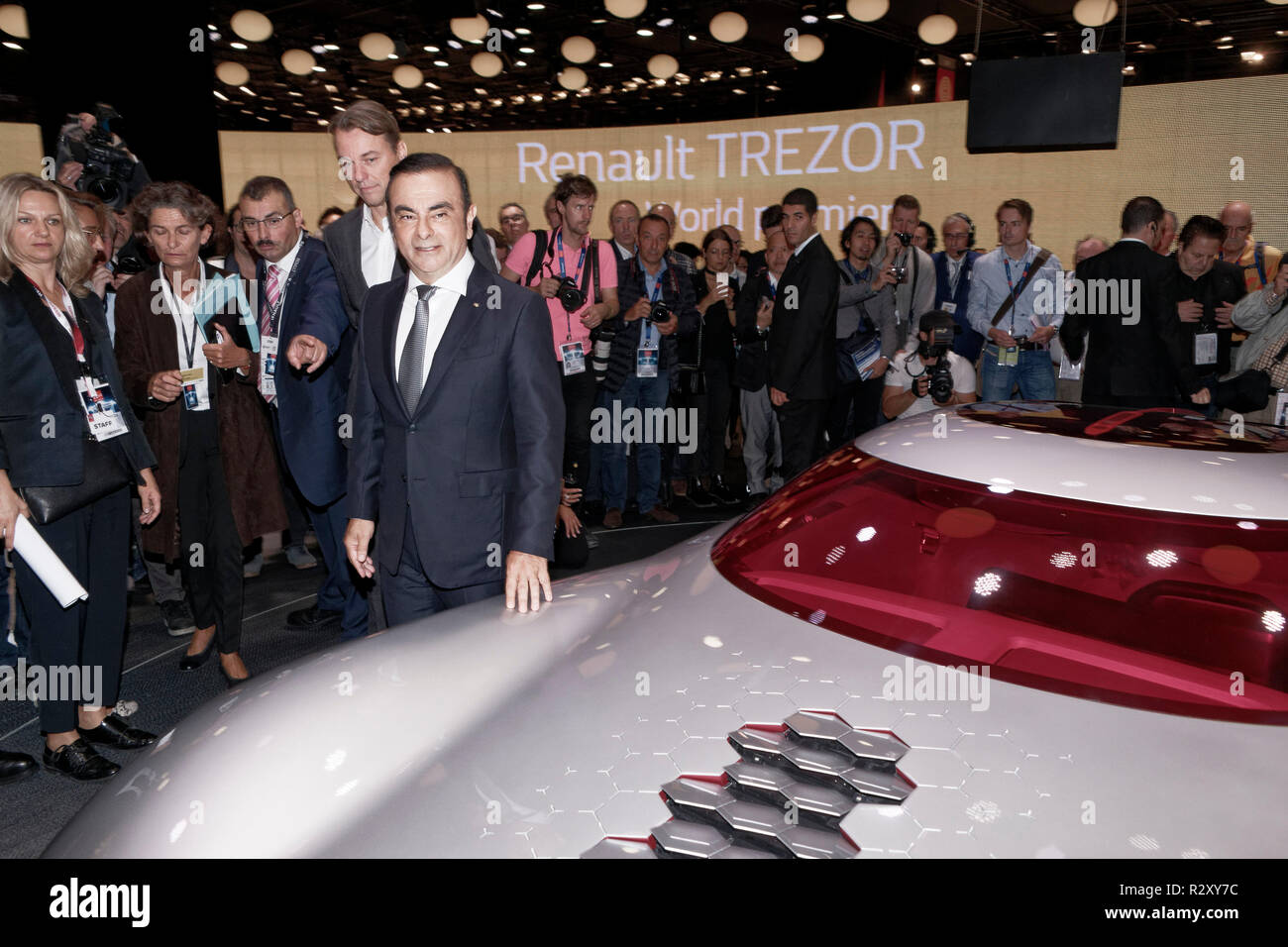 Paris, France. 29th Sept, 2016. President and CEO of Nissan Motor Co., Ltd. Carlos Ghosn speaks during the press day of the Paris Motor Show. Stock Photo