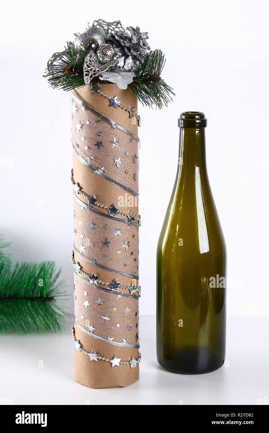 Do-It-Yourself Gift Wrap Do-It-Yourself Gift Wrap