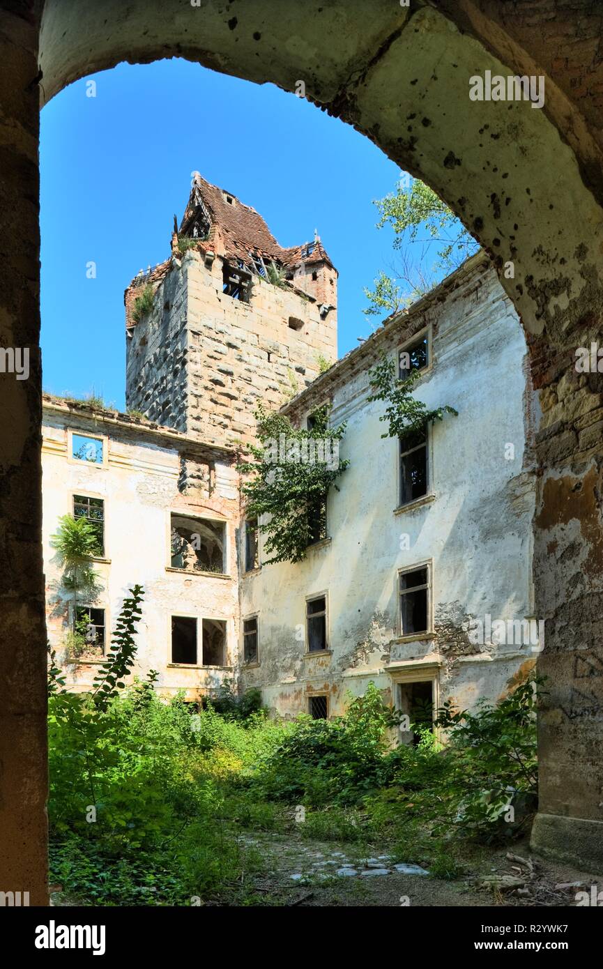 Pottendorf palace hi-res stock photography and images - Alamy