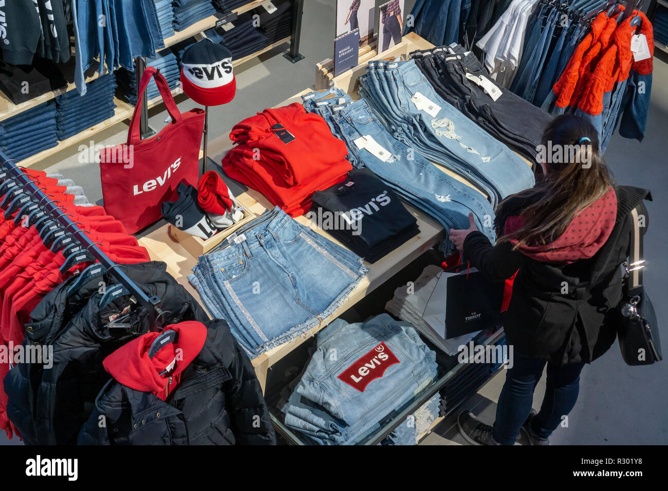 Levi strauss and co hi-res stock photography and images - Alamy