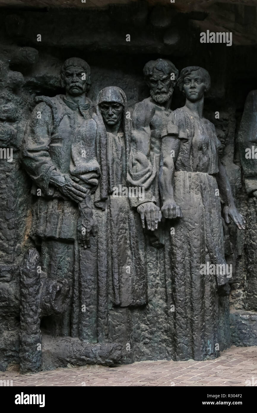 Old Military Monument in Kiev City, Ukraine Stock Photo - Alamy