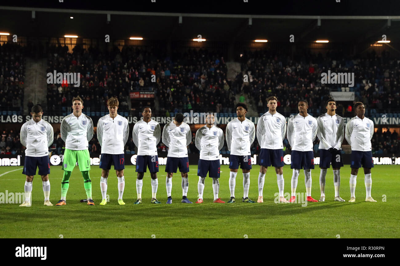 England U21 team line up before the international friendly match at the Blue Water Arena, Esbjerg. PRESS ASSOCIATION Photo. Picture date: Tuesday November 20, 2018. See PA story soccer Denmark U21. Photo credit should read: Simon Cooper/PA Wire. RESTRICTIONS: Use subject to FA restrictions. Editorial use only. Commercial use only with prior written consent of the FA. No editing except cropping. Stock Photo