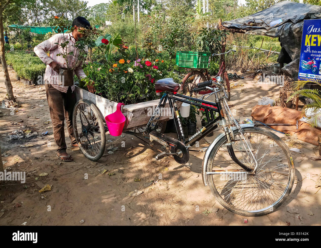Bicycle cart in india hi-res stock photography and images - Page 3 - Alamy