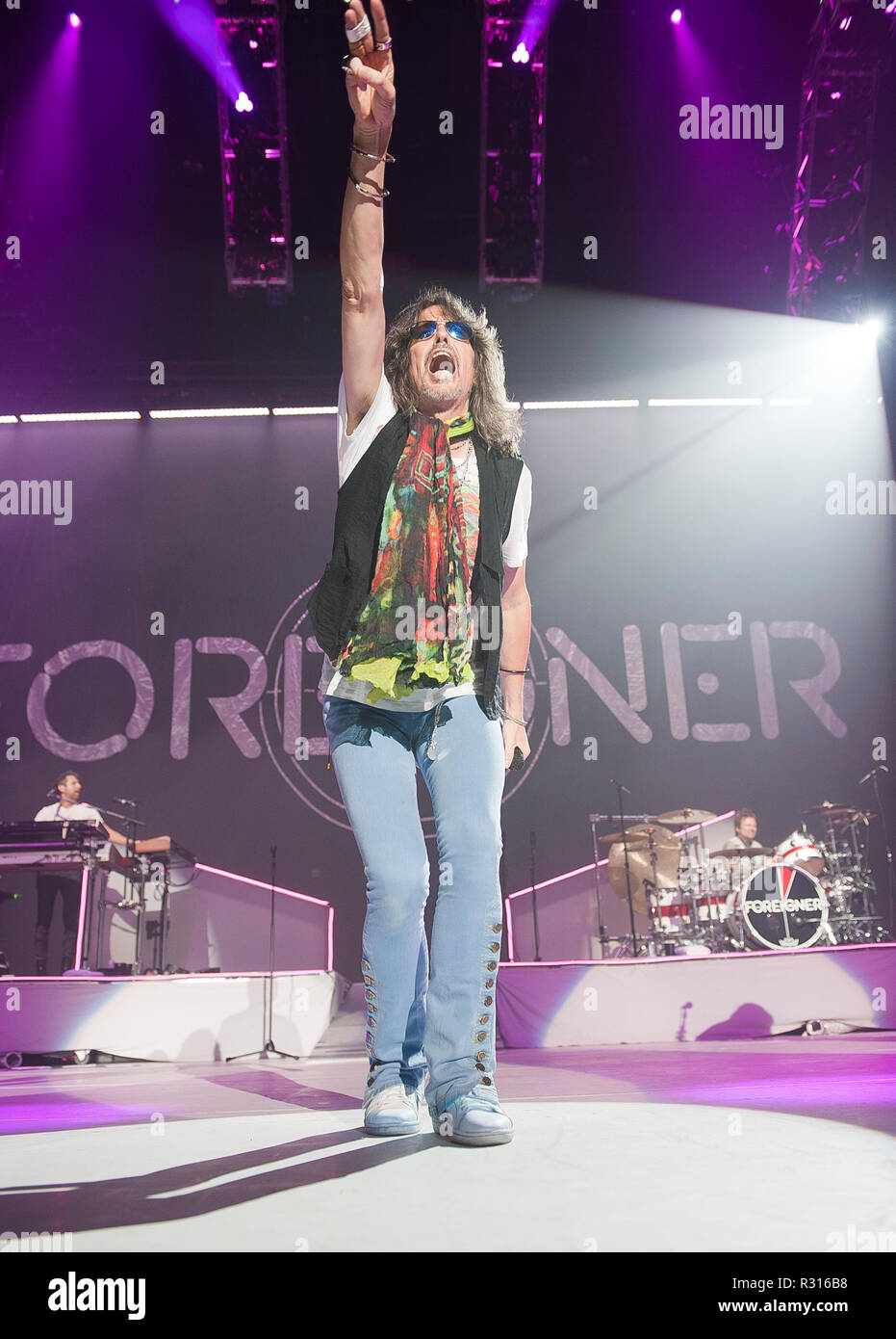 July 3, 2018 - Raleigh, North Carolina; USA - Singer KELLY HANSEN of the band FOREIGNER performs live as their 2018 tour makes a stop at the Coastal Credit Union Music Park at Walnut Creek located in Raleigh Copyright 2018 Jason Moore. Credit: Jason Moore/ZUMA Wire/Alamy Live News Stock Photo