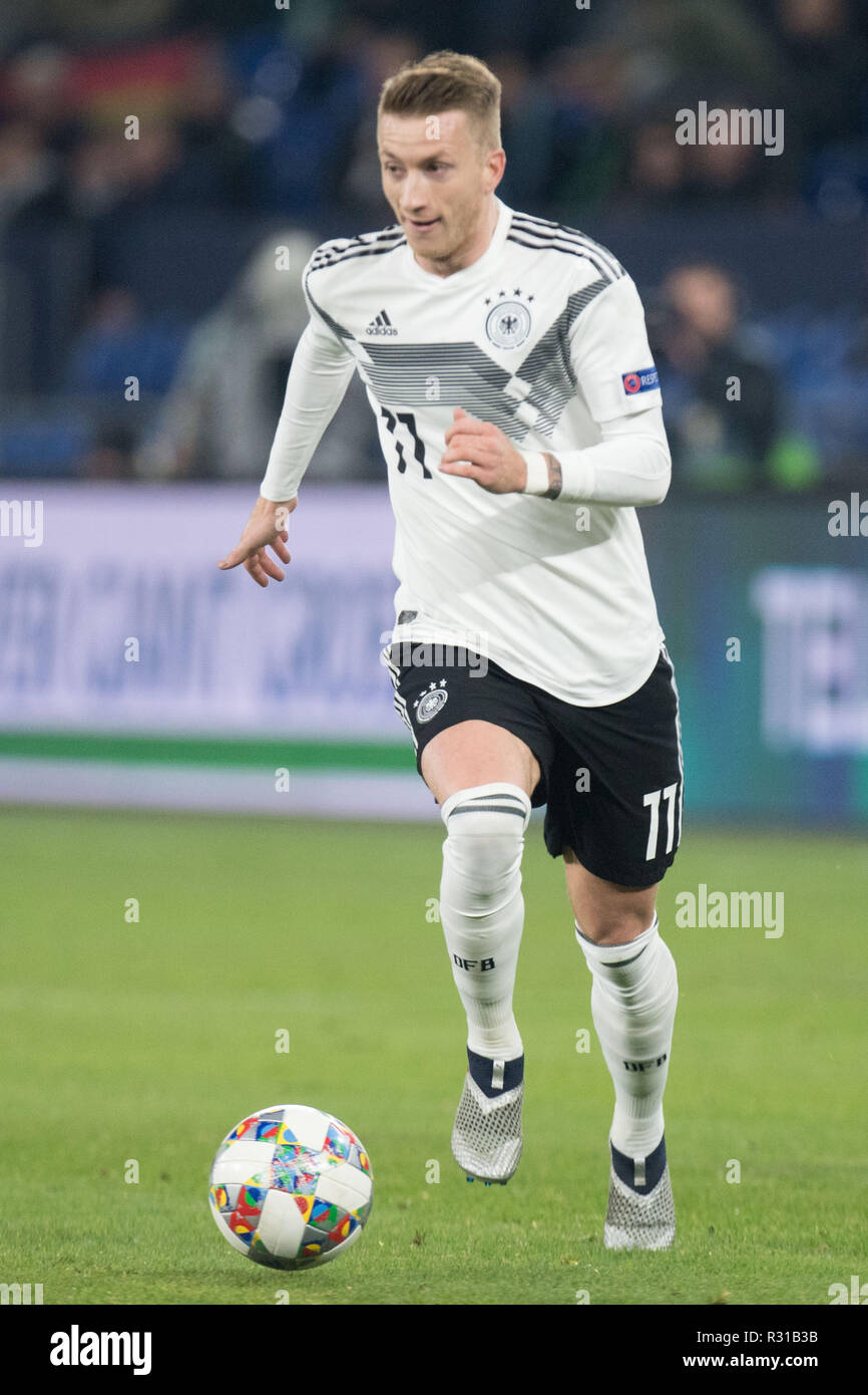Marco REUS (GER) with Ball, Single Action with Ball, Action, Full Character, Vertical, Soccer Laenderspiel, Nations League, Germany (GER) - Netherlands (NED) 2: 2, 19/11/2018 in Gelsenkirchen/Germany. ¬ | usage worldwide Stock Photo