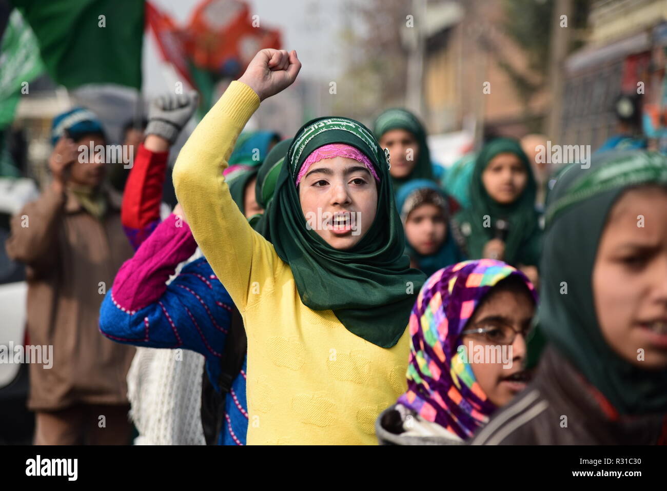 Kashmiri Shia Muslim student seen shouting Religious slogans during a ...