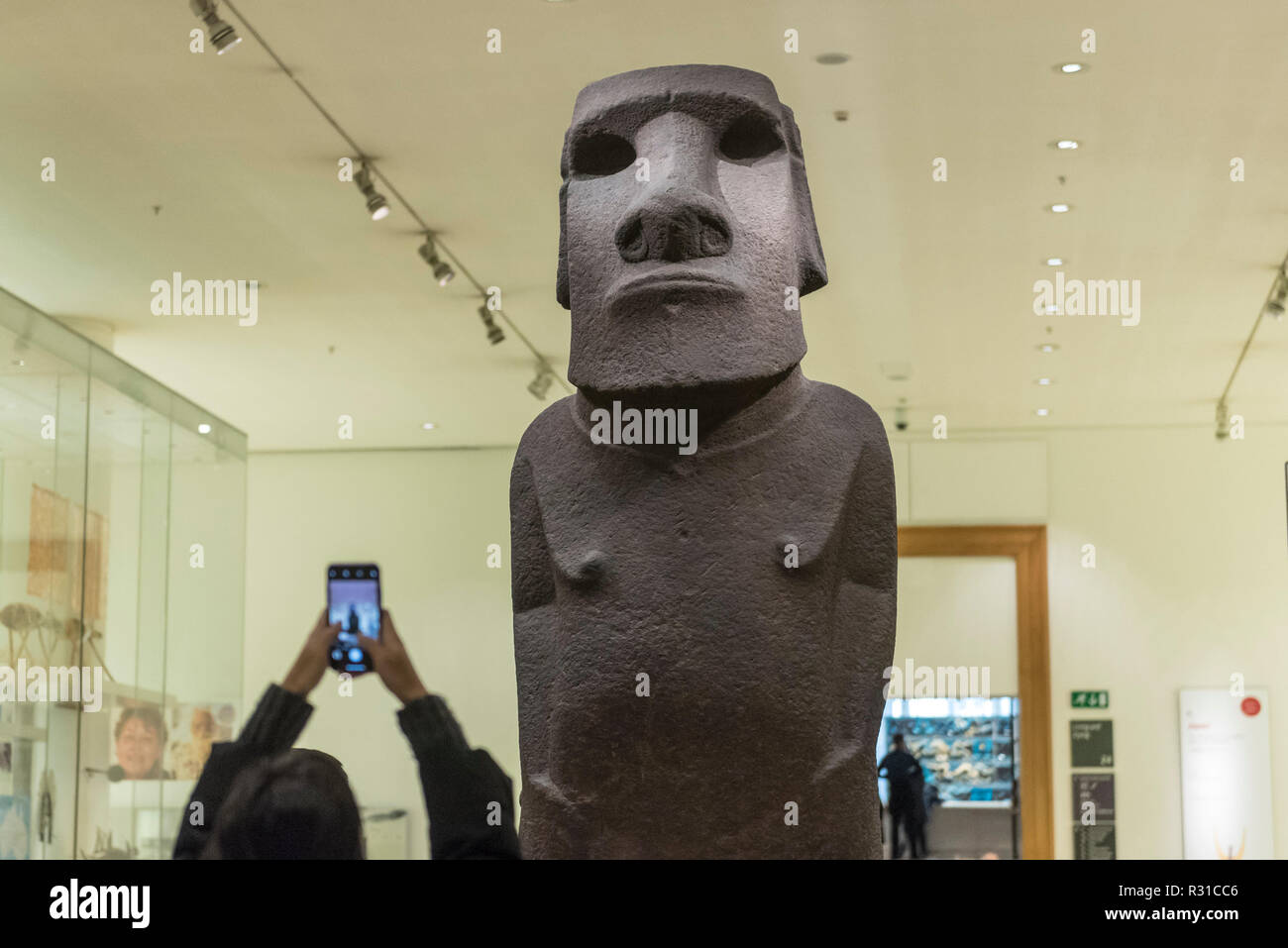 British museum hoa hakananai’a hires stock photography and images Alamy