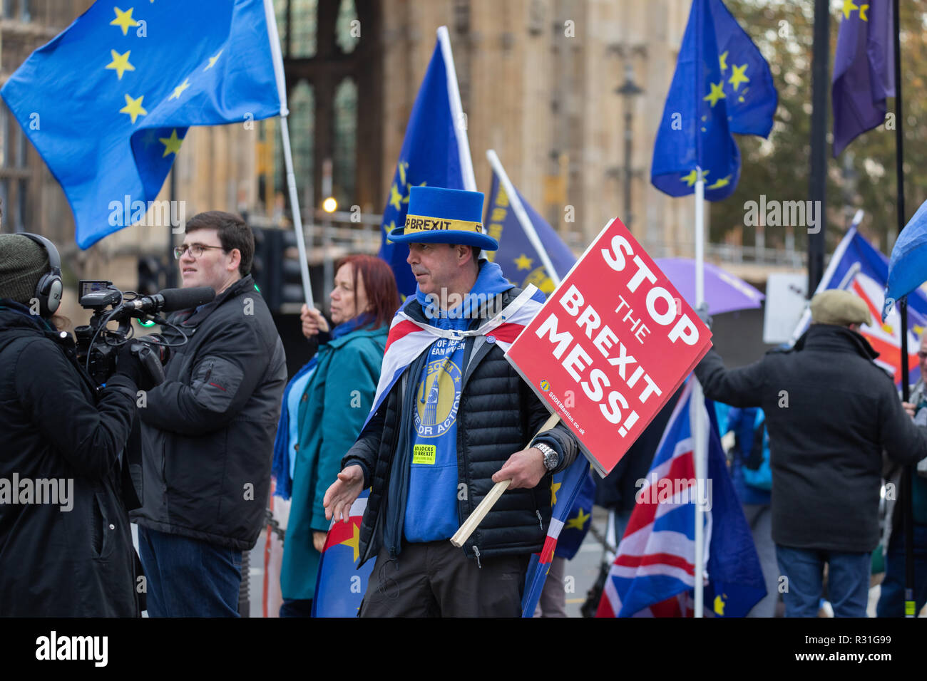 London, UK 21st November 2018. Stand of Defiance European Movement (SODEM) Brexit protest outside the Houses of Parliament in London. Credit: Andy Morton/Alamy Live News Stock Photo
