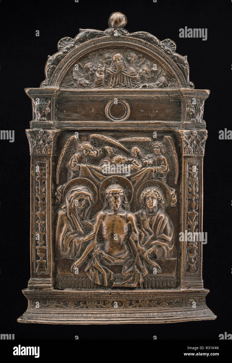 The Dead Christ between the Virgin and Saint John. Dated: c. 1500. Dimensions: Overall (without frame): 939 x 761 cm (369 11/16 x 299 5/8 in.)  accessory size: 17.8 x 11.4 cm (7 x 4 1/2 in.) gross weight: 506 gr. Medium: bronze//Medium brown patina. Museum: National Gallery of Art, Washington DC. Author: Venetian 16th Century. Stock Photo