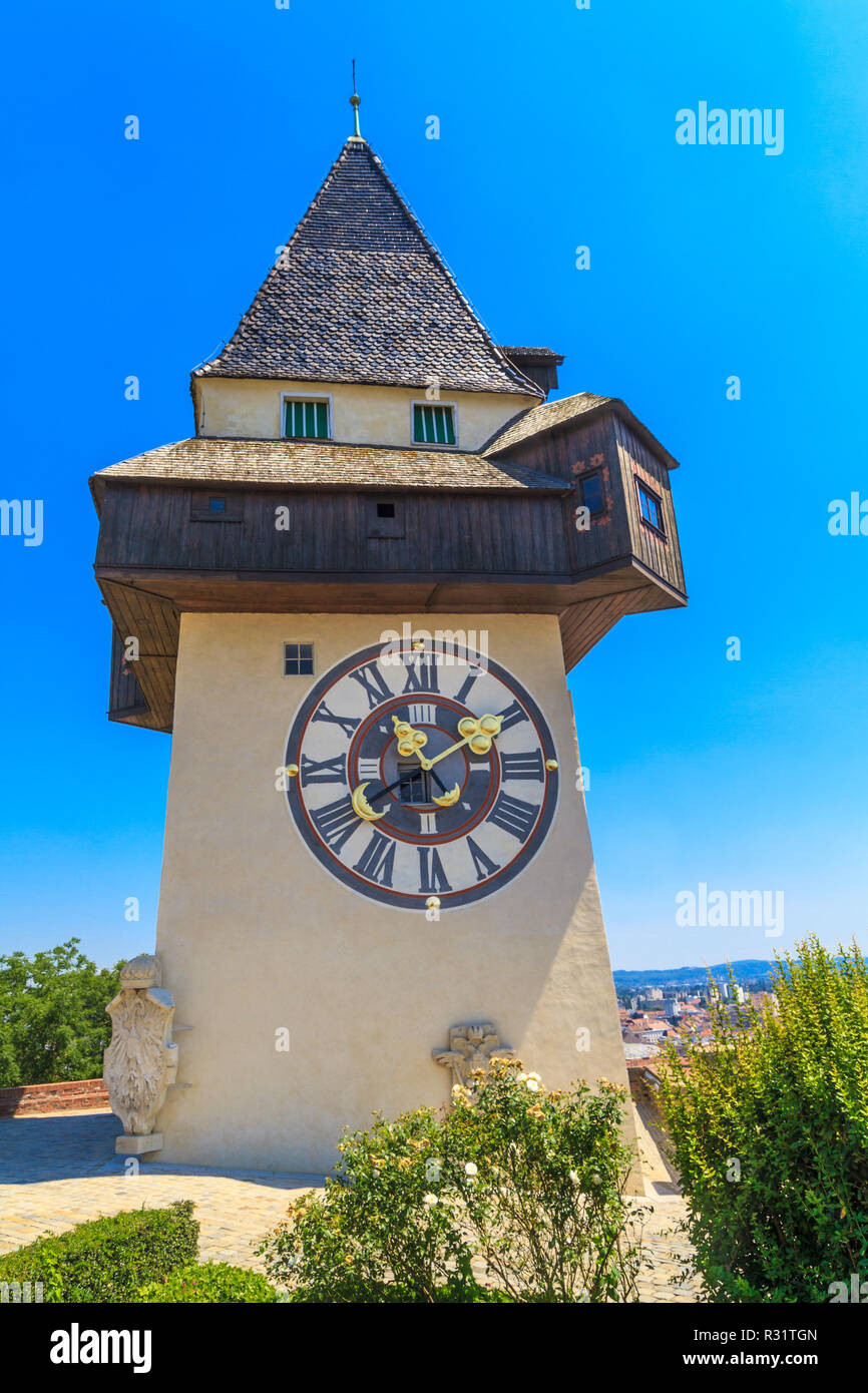 Turret style world clocks hi-res stock photography and images - Alamy