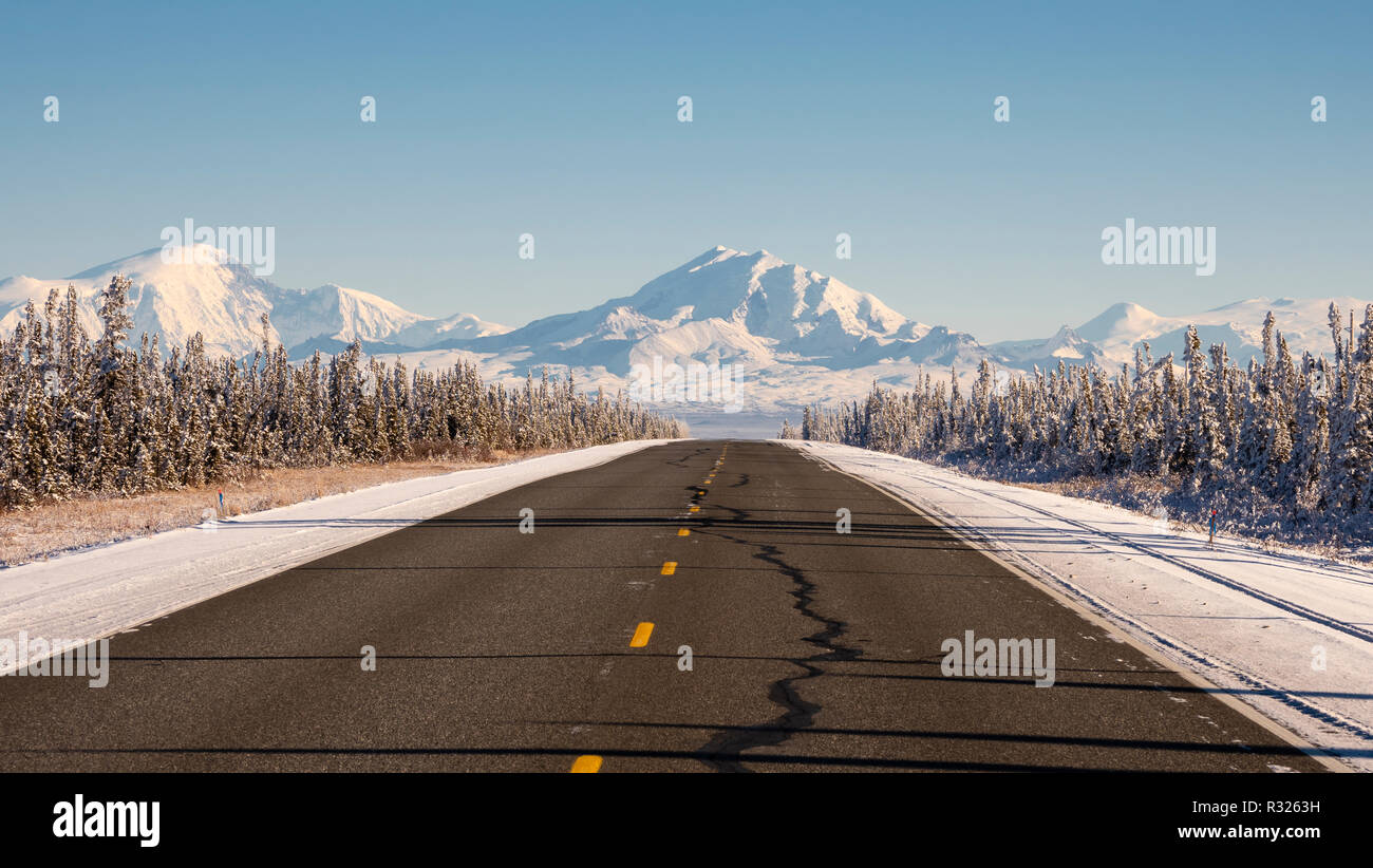 Glenn highway winter hires stock photography and images Alamy