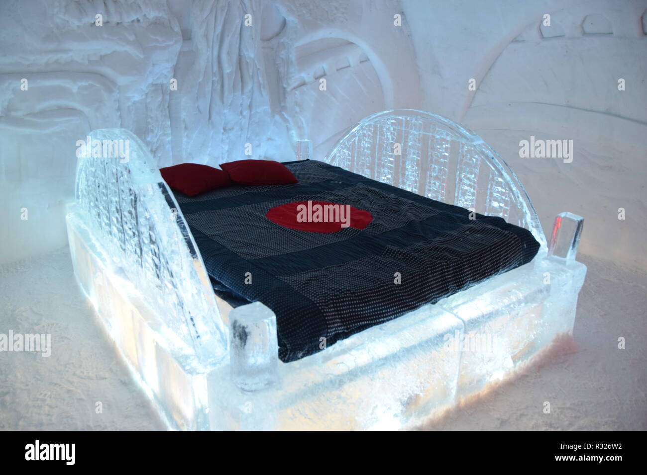 Ice bed in ice Hotel with bedding Stock Photo Alamy