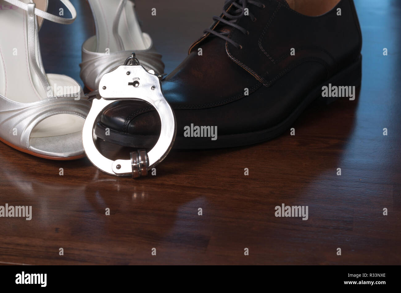 Wedding bride groom handcuffs hires stock photography and images Alamy