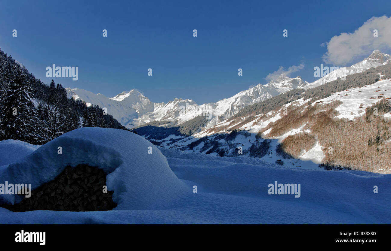 Elmer winter hires stock photography and images Alamy
