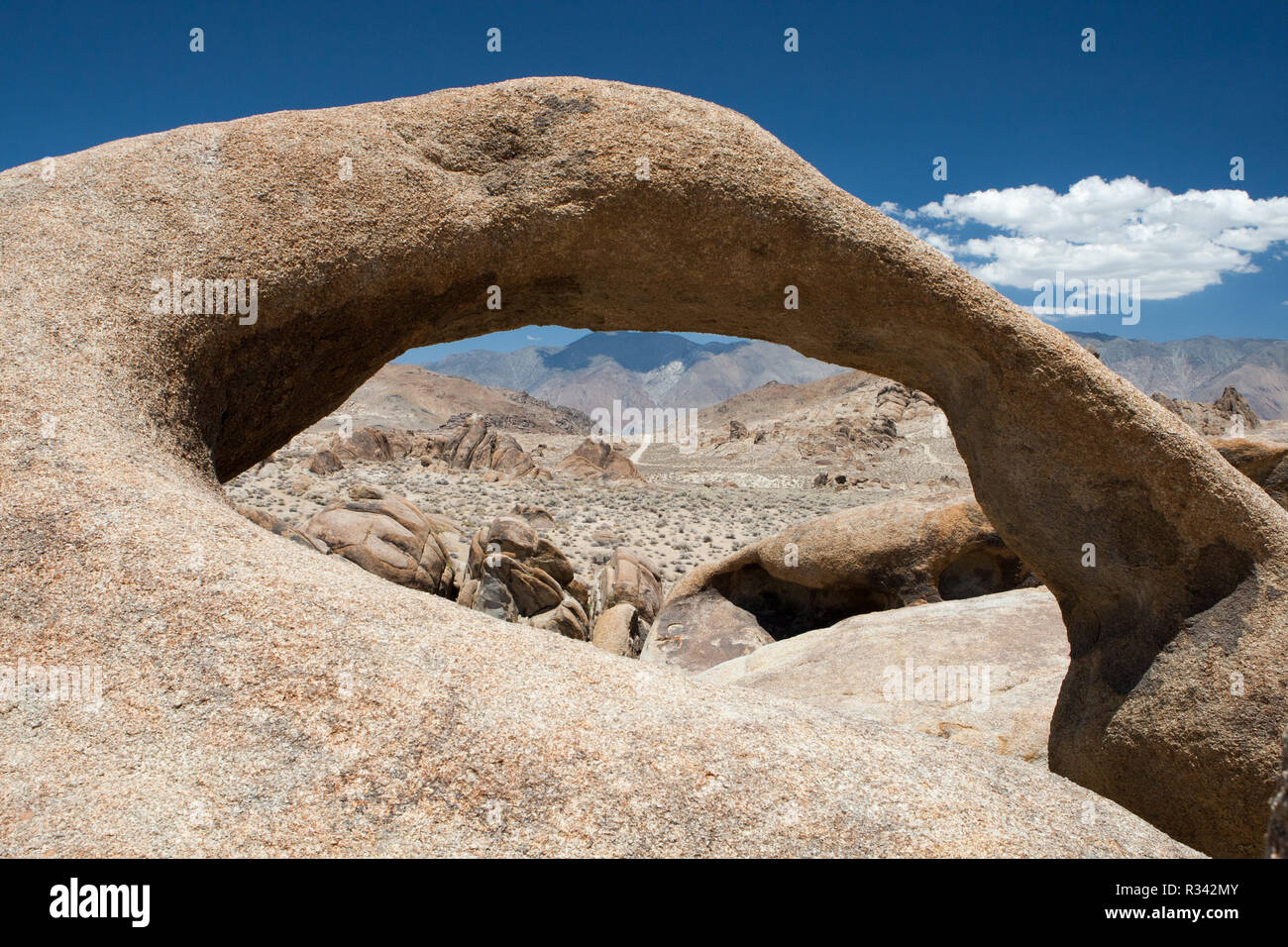 round arch in the alabama hills,sierra nevada,california,usa Stock Photo