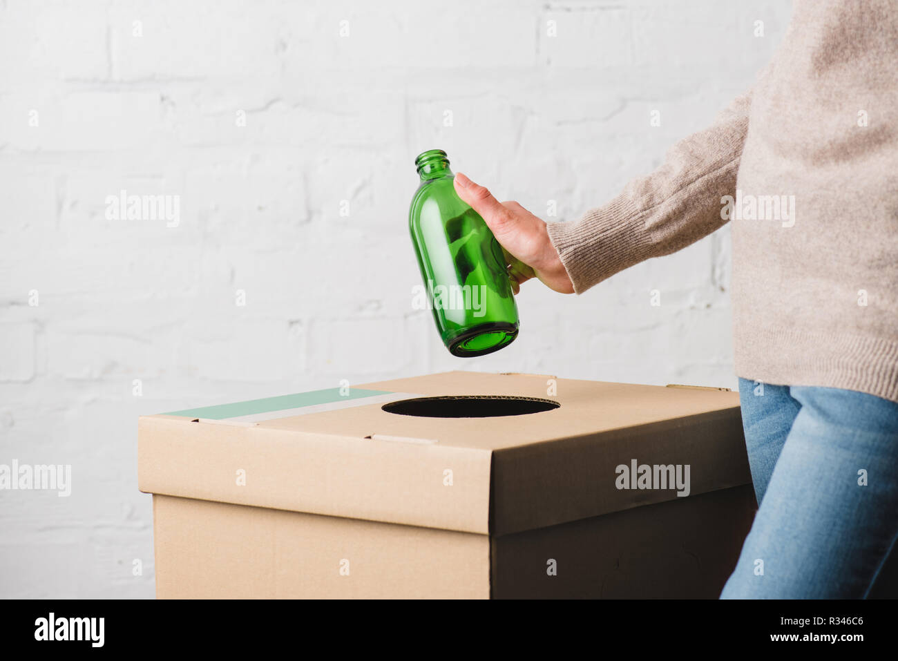 Glass dustbin hires stock photography and images Alamy