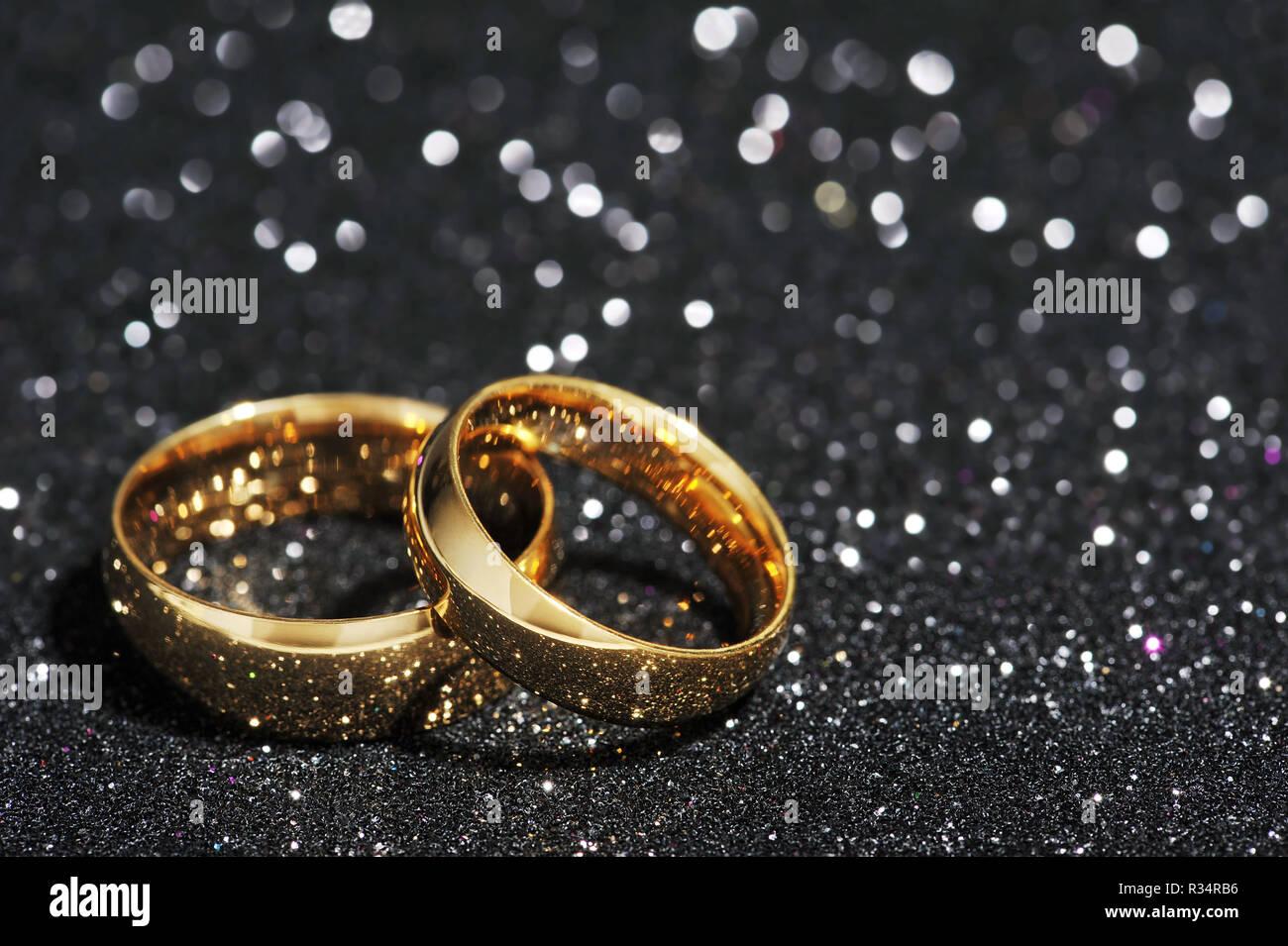Two rings hi-res stock photography and images - Alamy