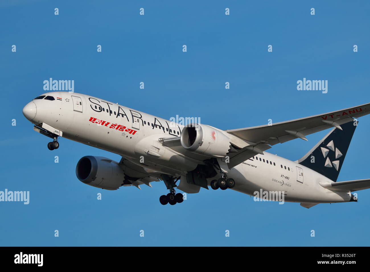 Air India Boeing 787-8 Dreamliner VT-ANU Star Alliance takes off at London Heathrow Airport, UK Stock Photo