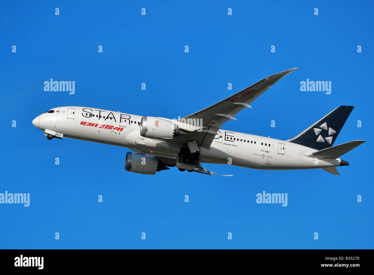 Air India Boeing 787-8 Dreamliner VT-ANU Star Alliance takes off at London Heathrow Airport, UK Stock Photo