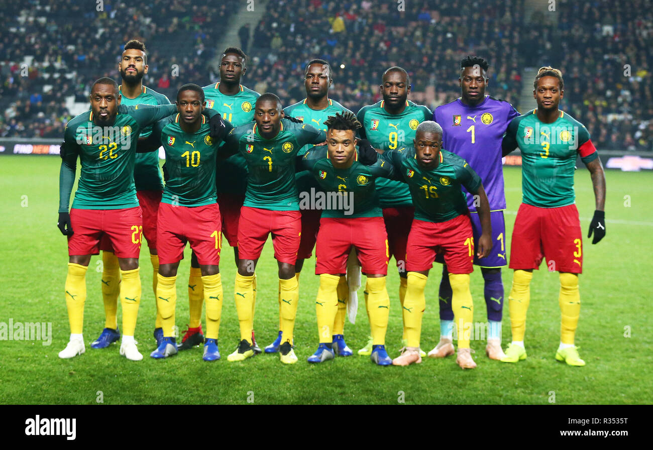 Cameroon football team hires stock photography and images Alamy