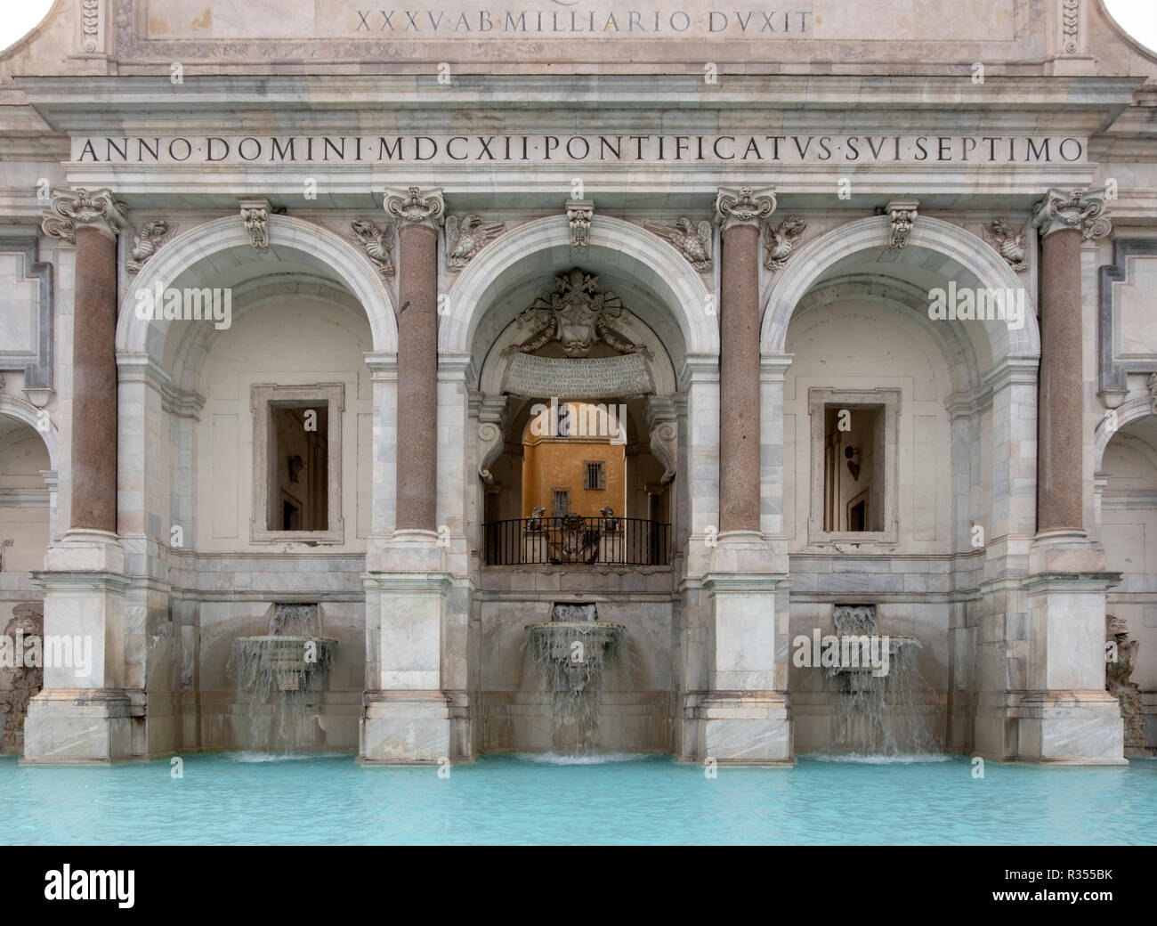 Rom, Roma, Fontana Paola, Fonte Acqua Paola, 1612 von Giovanni Fontana Stock Photo