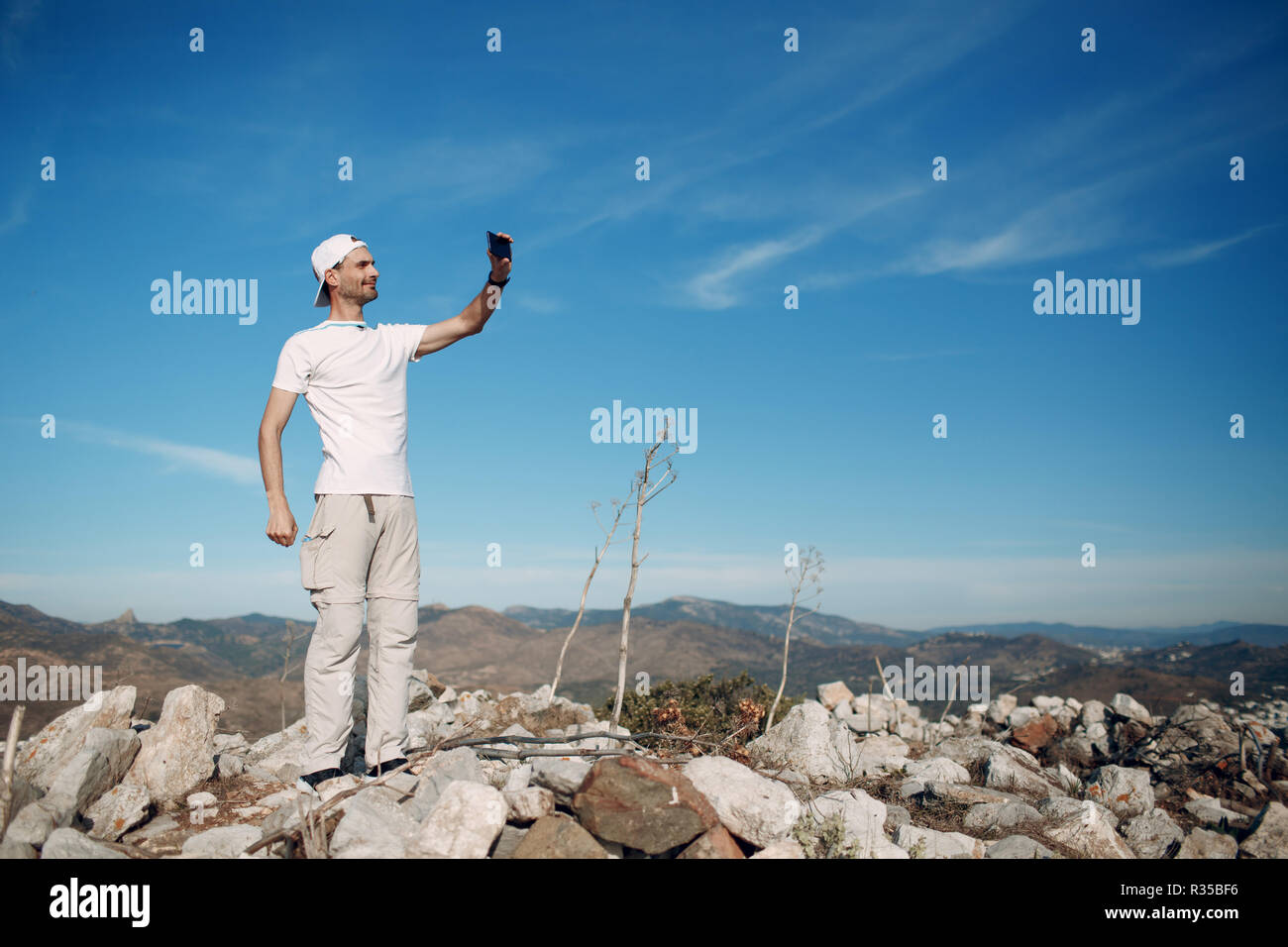 Climber hands hi-res stock photography and images - Alamy