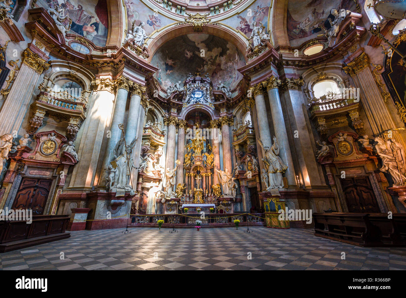 Interior altar st nicholas orthodox hi-res stock photography and images ...
