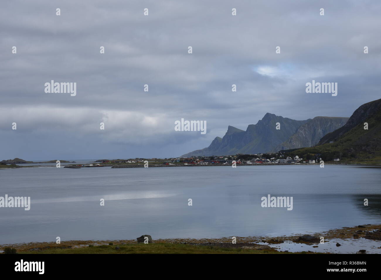 Norwegen Lofoten Flakstad Ramberg Svolvaer Leknes Flakstadoya
