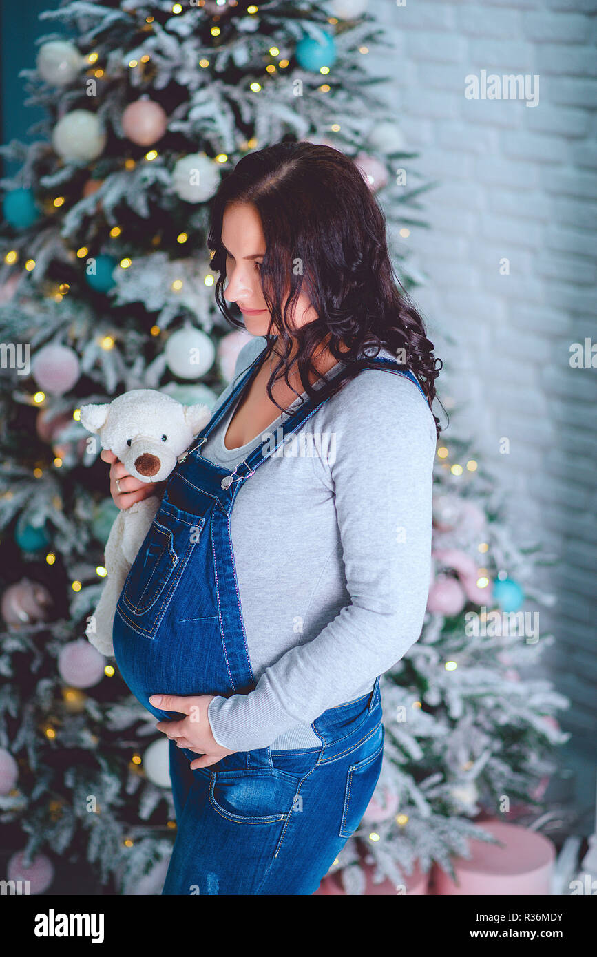 Pregnant Woman Overalls High Resolution Stock Photography And Images Alamy