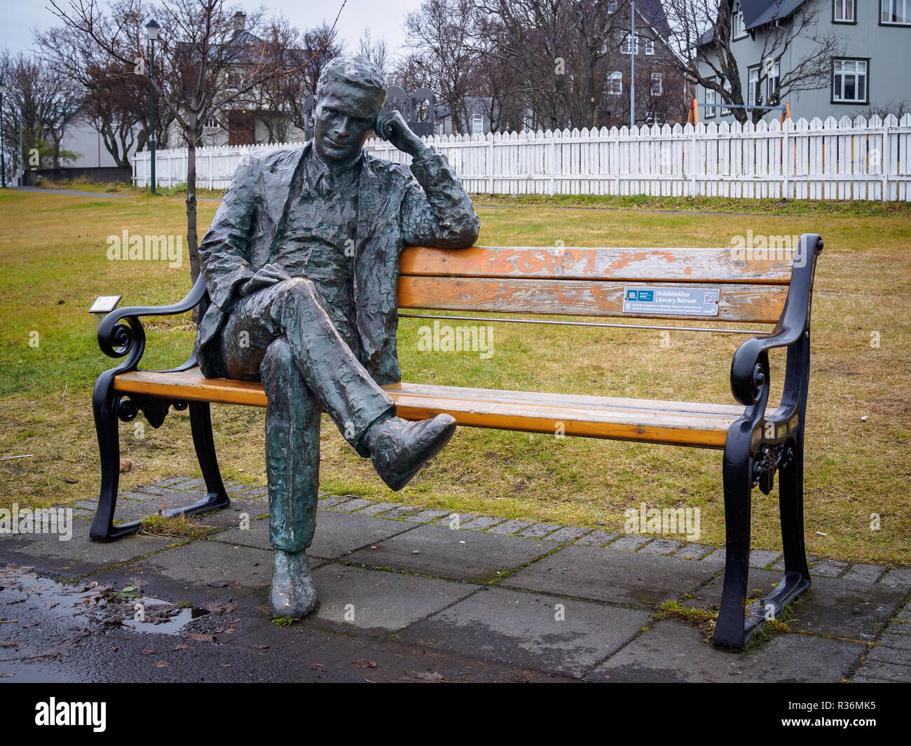 REYKJAVIK, ICELAND-OCTOBER 23, 2018: Statue of Icelandic poet Tomas Gudmundsson by Halla Gunnarsdottir Stock Photo